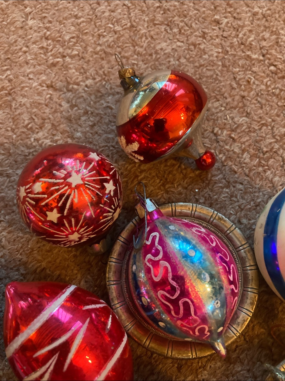 Vintage antique Mercury glass indent reflector Christmas ornaments 12 - Picture 10 of 10